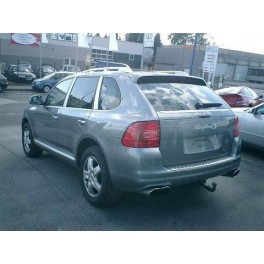 ATTELAGE PORSCHE CAYENNE - COL CYGNE