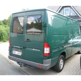 ATTELAGE MERCEDES SPRINTER roues jumelees 5,5,6 - 05/1995-05/2006 - Rotule equerre