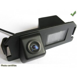 CAMERA DE RECUL INTEGREE DANS ECLAIRAGE PLAQUE KIA SOUL