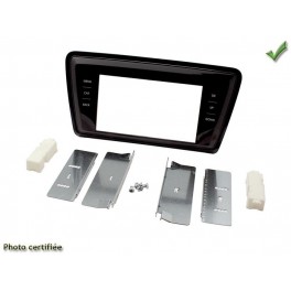 KIT 2 DIN SKODA OCTAVIA 02/2013- NOIR LISSE Prevoir commande au volant