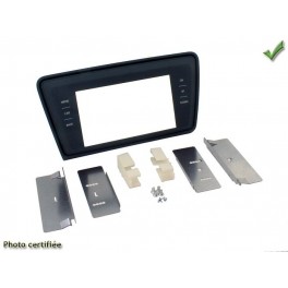 KIT 2 DIN SKODA OCTAVIA 02/2013- illuminaton boutton Vert Prevoir Cde au volant