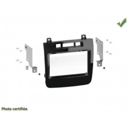KIT 2 DIN VOLKSWAGEN TOUAREG 04/2010-10/2014 NOIR LAQUE